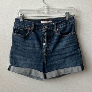 Levi’s Wedgie Fit Shorts